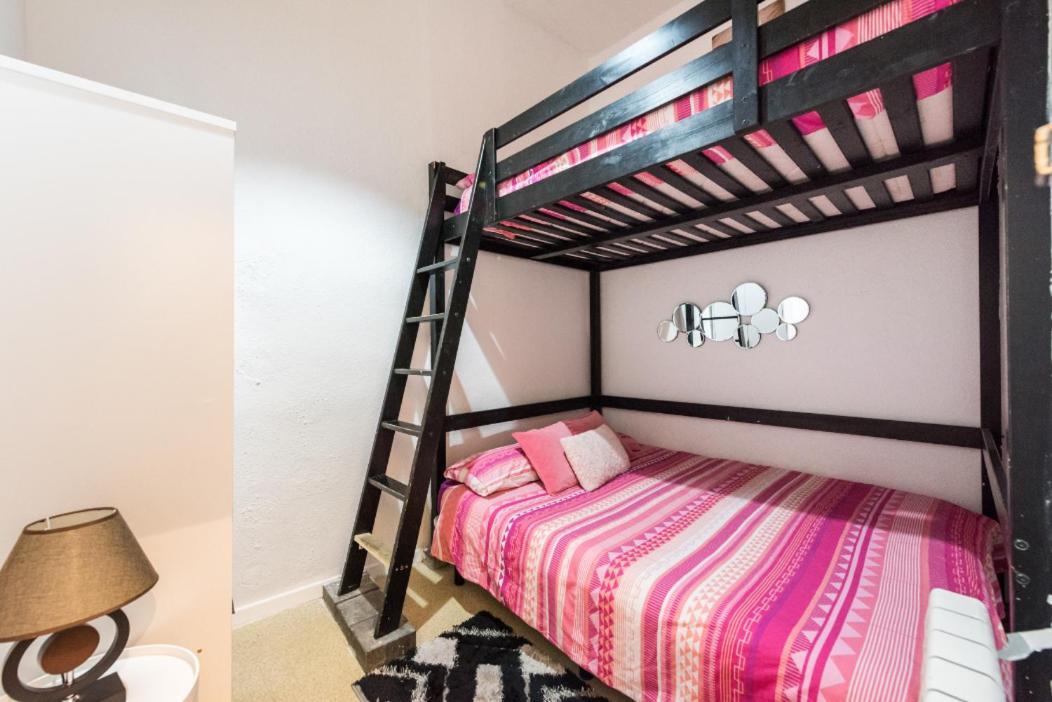 M&F Apartaments Chueca マドリード エクステリア 写真