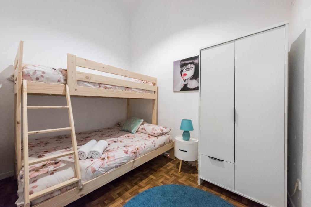 M&F Apartaments Chueca マドリード エクステリア 写真