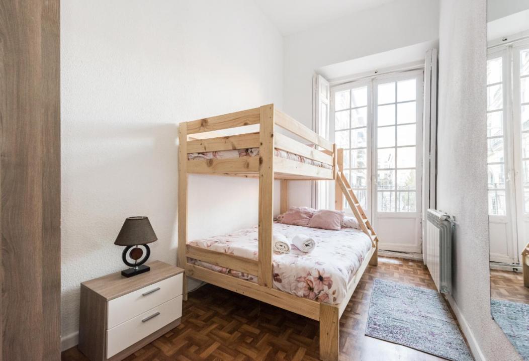 M&F Apartaments Chueca マドリード エクステリア 写真