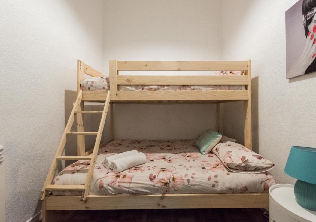M&F Apartaments Chueca マドリード エクステリア 写真